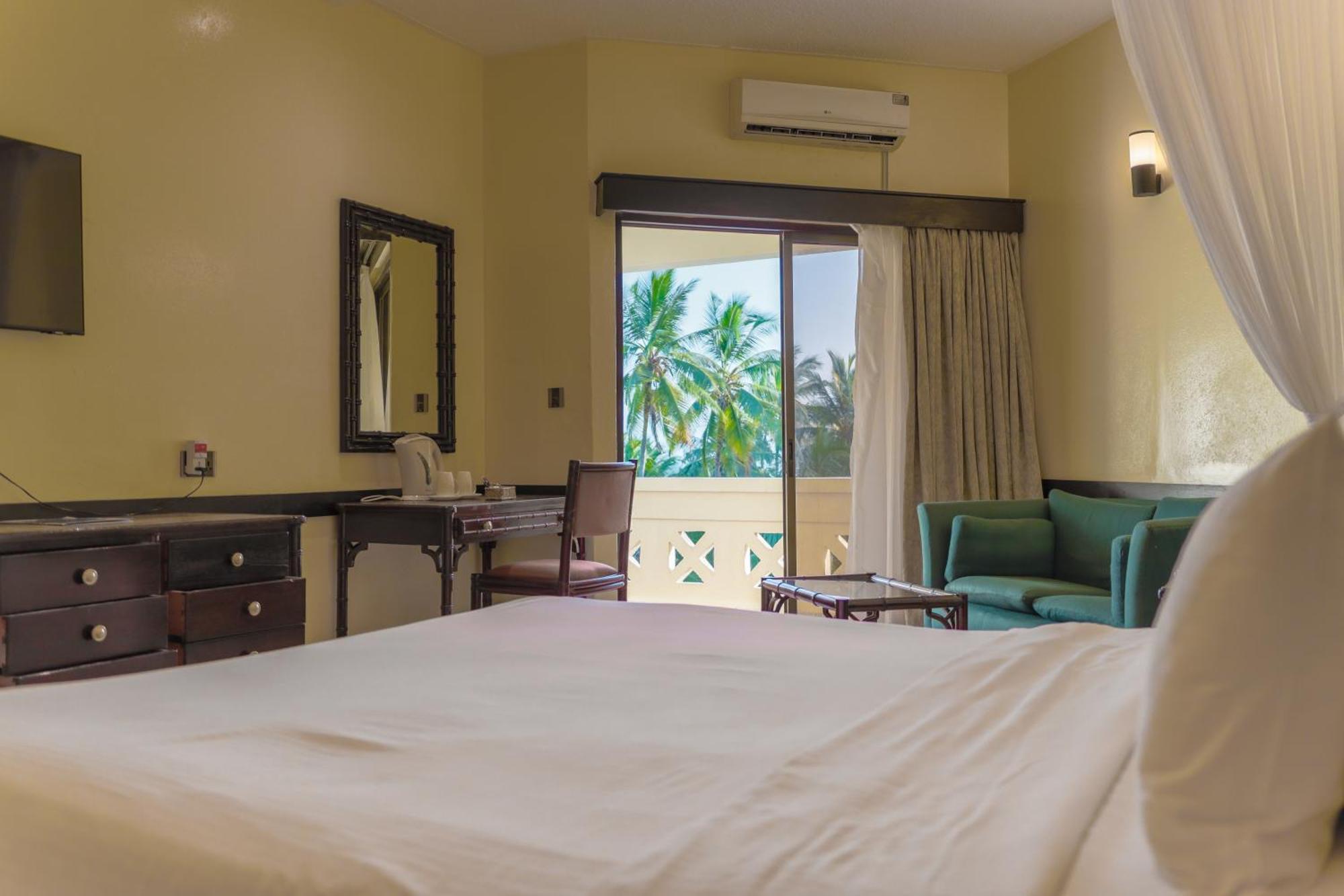 Mombasa Continental Resort ชานซู ภายนอก รูปภาพ